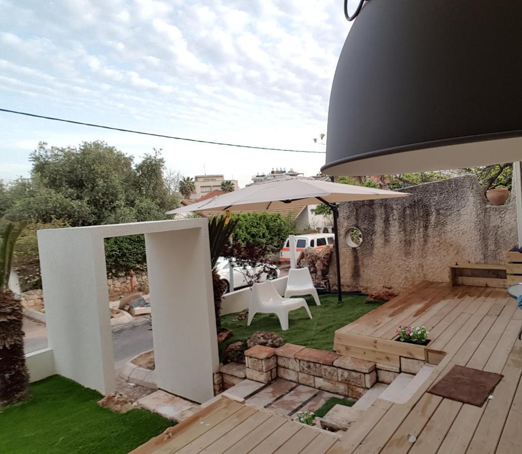 Quiet Garden Villa Rishon LeZion Exteriör bild